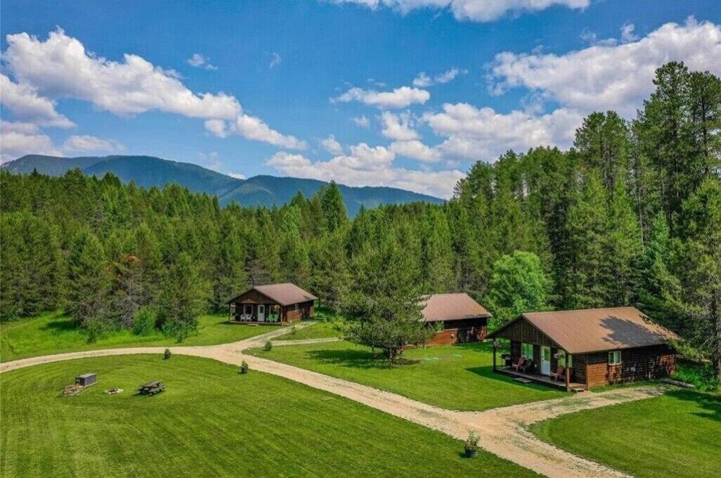 Glacier Homestead Coram Zewnętrze zdjęcie