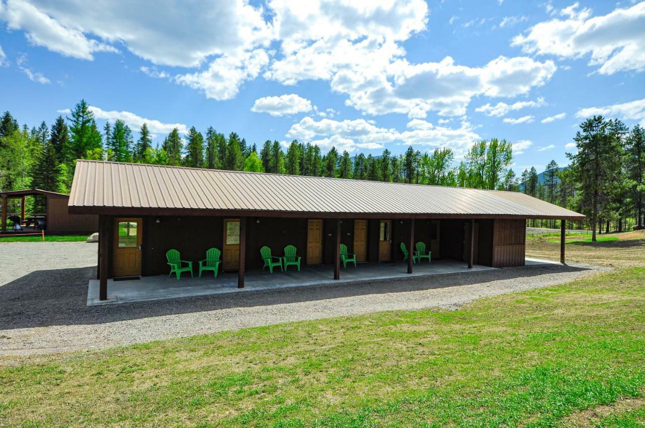 Glacier Homestead Coram Zewnętrze zdjęcie
